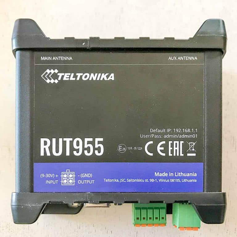 Teltonika Router-RUT955-Draufsicht